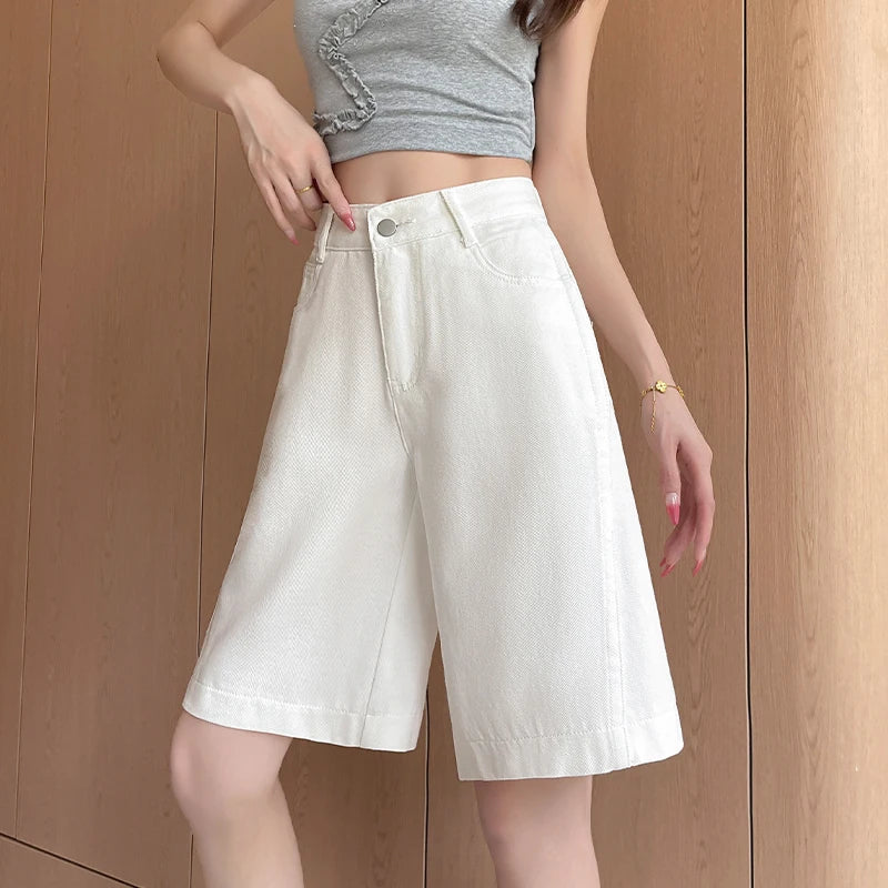 Women's Summer White Five-Point Denim Shorts.