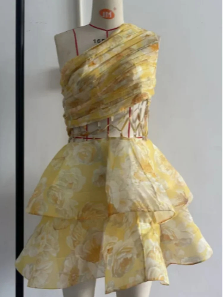 Women’s Chic Floral Printed Mini Dress Backless Sleeveless.