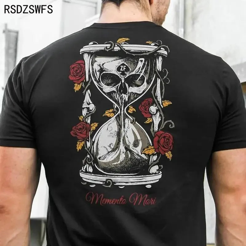Summer Men's fashionable comfortable breathable round neck T-shirt.
