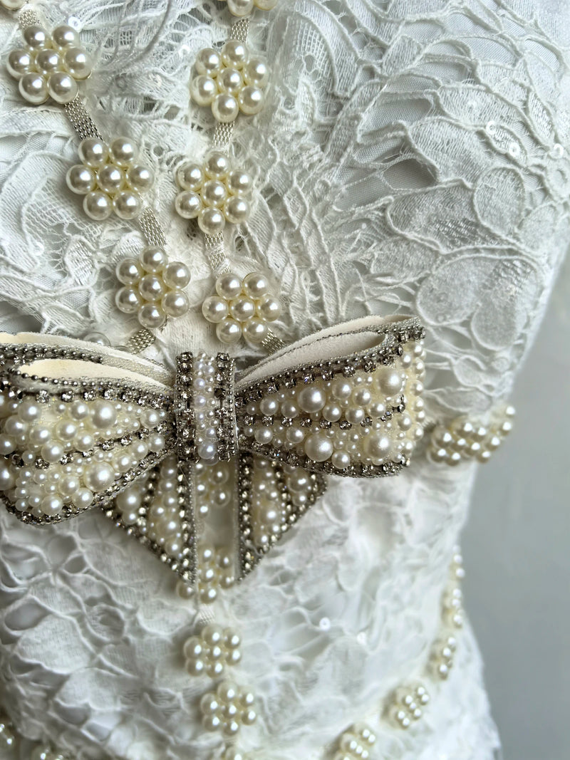 Women’s Luxury Crystal Bow Evening Formal Dress.