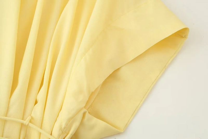 Women's New Fashion V-neck Pleated Down Shoulder Short Sleeve Midi Dress.