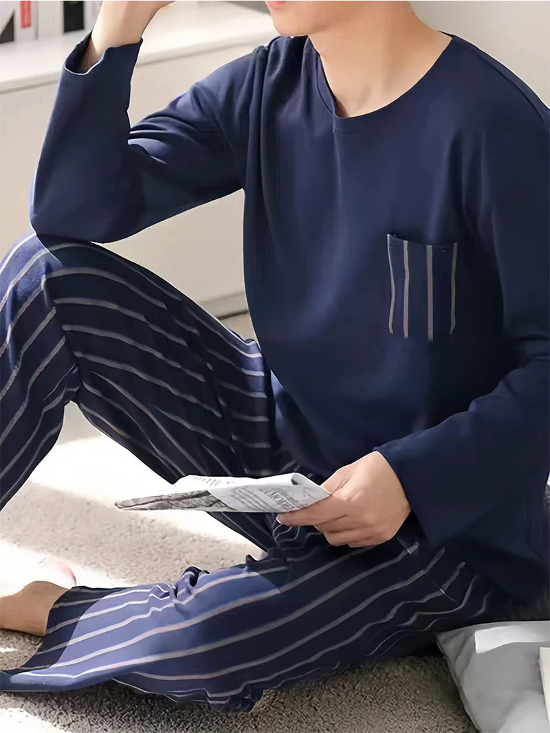 Teenage Men's Pajamas Long-Sleeved Spring and Autum.