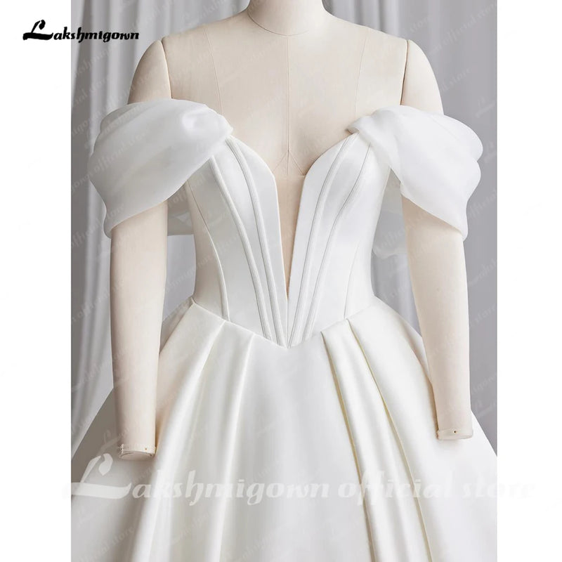 Lakshmigown Off The Shoulder Crepe Satin A-Line Bridal Gowns For Formal Party.