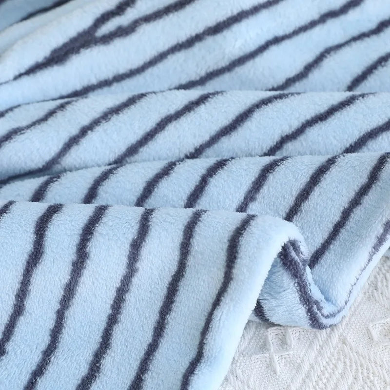 Winter couple pajamas Women's Pajamas Flannel Pajamas 2 Piece Set.
