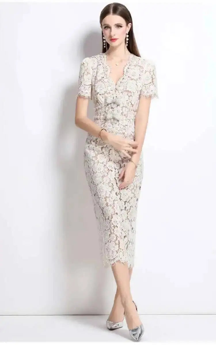 Women’s Luxury Crystal Bow Evening Formal Dress.