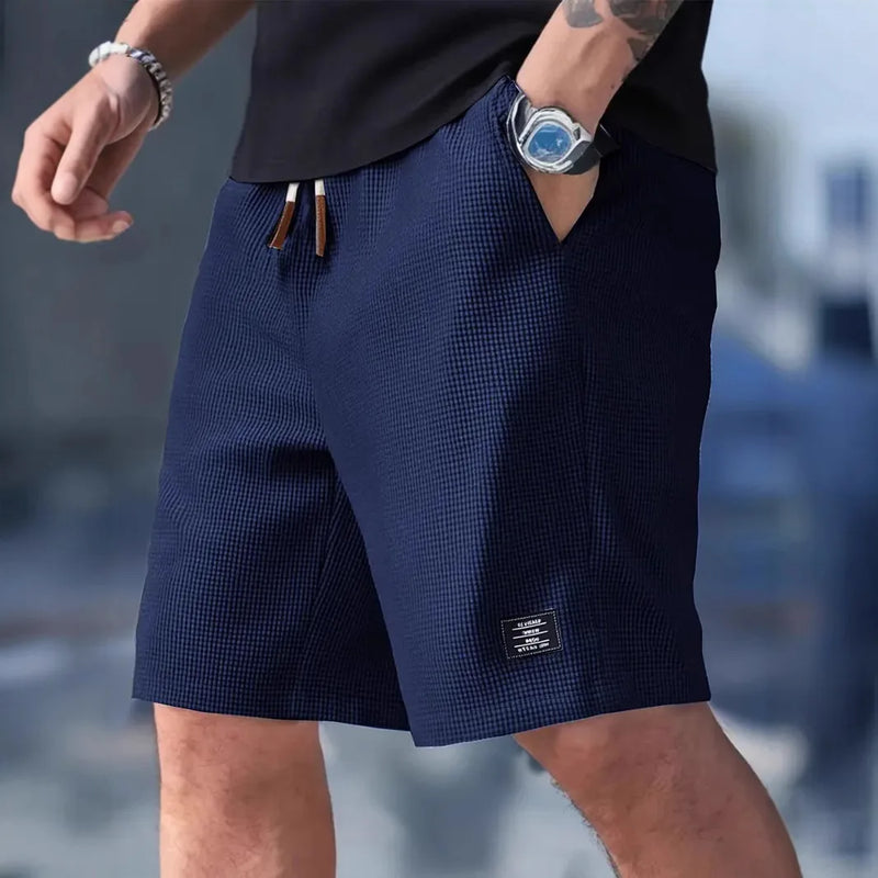 Men's Summer Casual Sports Shorts Plaid Checkered Loose Knee Length Shorts.