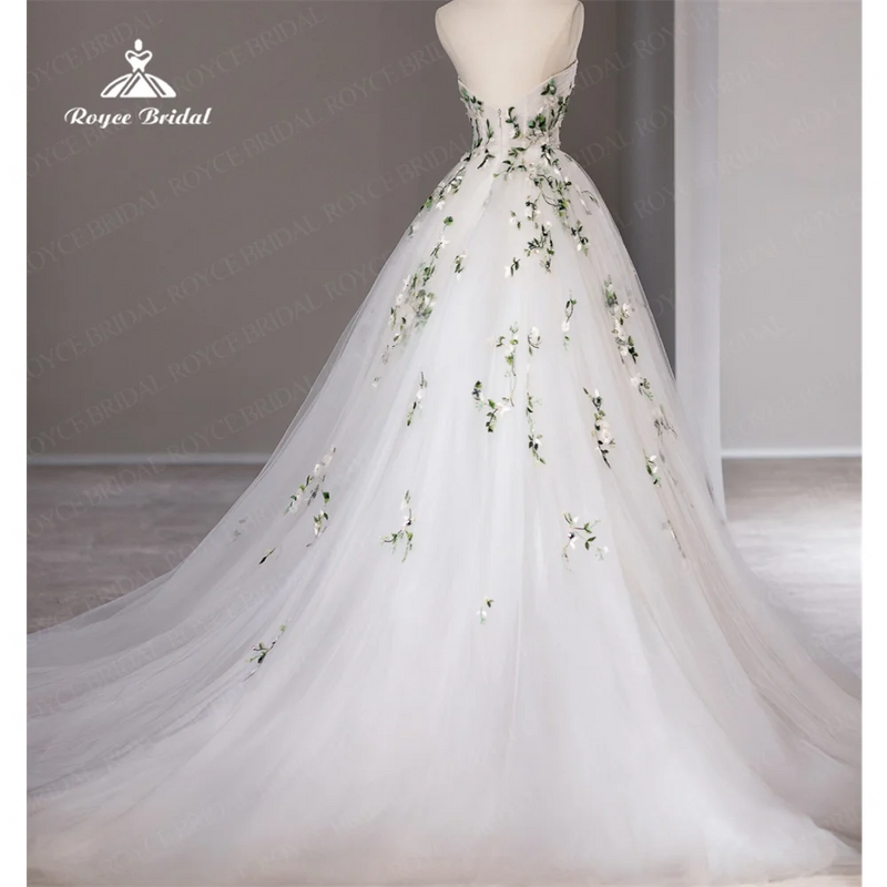 Women’s Roycebridal Strapless A Line Wedding Dress.