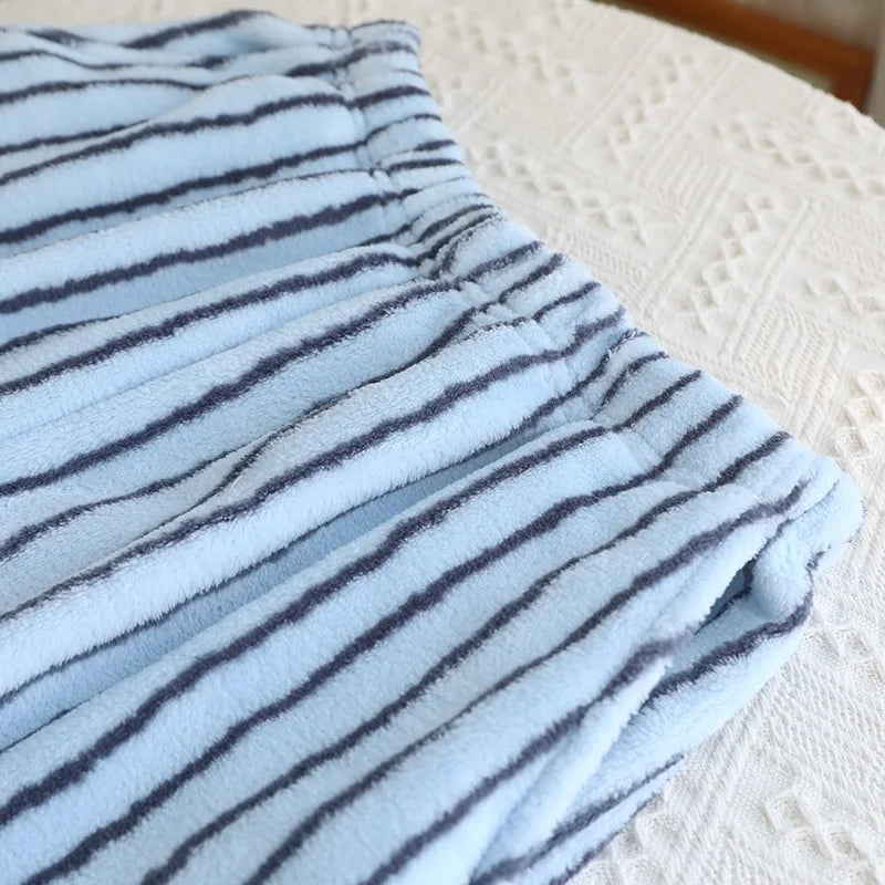 Winter couple pajamas Women's Pajamas Flannel Pajamas 2 Piece Set.