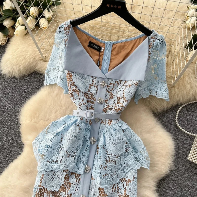 Women’s Elegant Hook Floral Hollow Lace Dress.