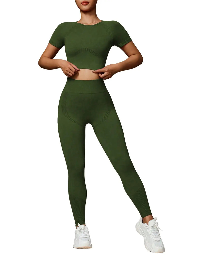 Fashionable women's two-piece high elastic seamless yoga suit sportswear.