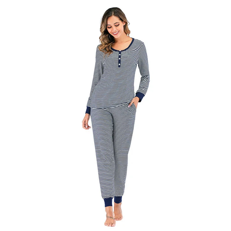 Women's Long Cotton Pajamas Two-piece Set.