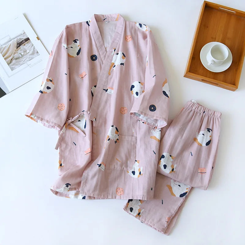 Japanese-style kimono two-piece couple pajamas cover men and women.