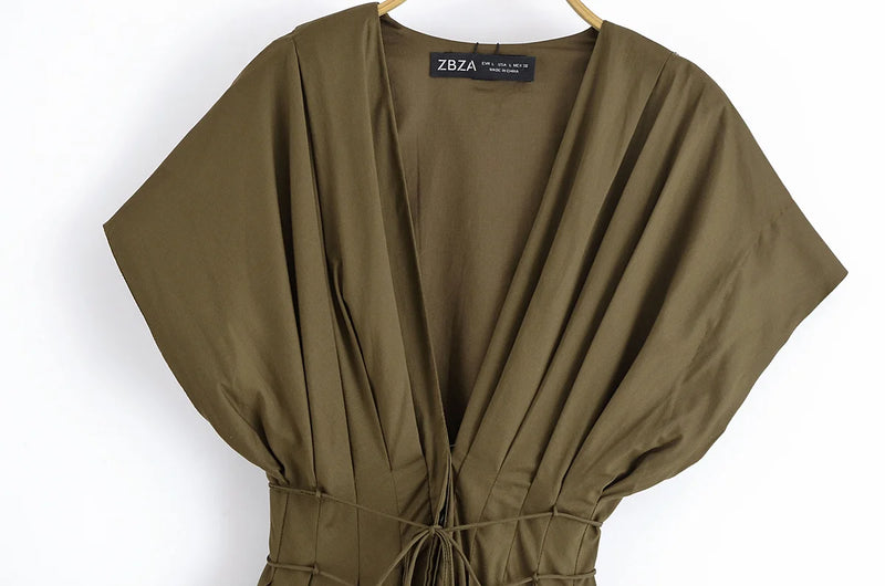Women's New Fashion V-neck Pleated Down Shoulder Short Sleeve Midi Dress.