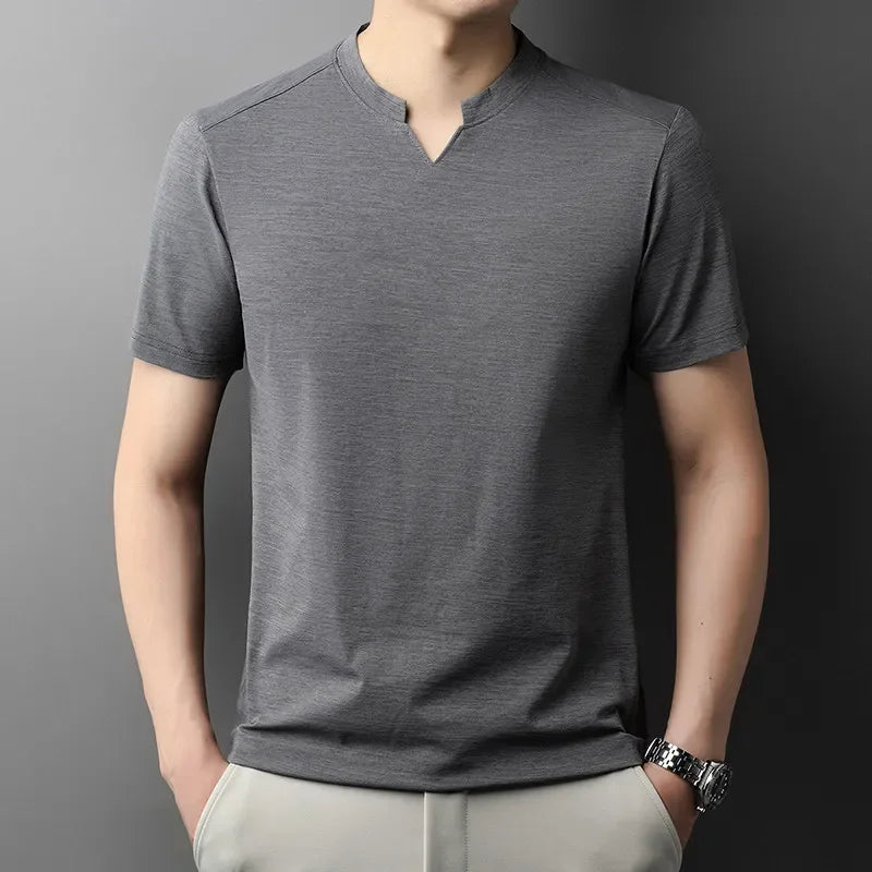 Korean Men's Casual and Fashionable Small V-neck Solid Color Short Sleeved T-shirt.