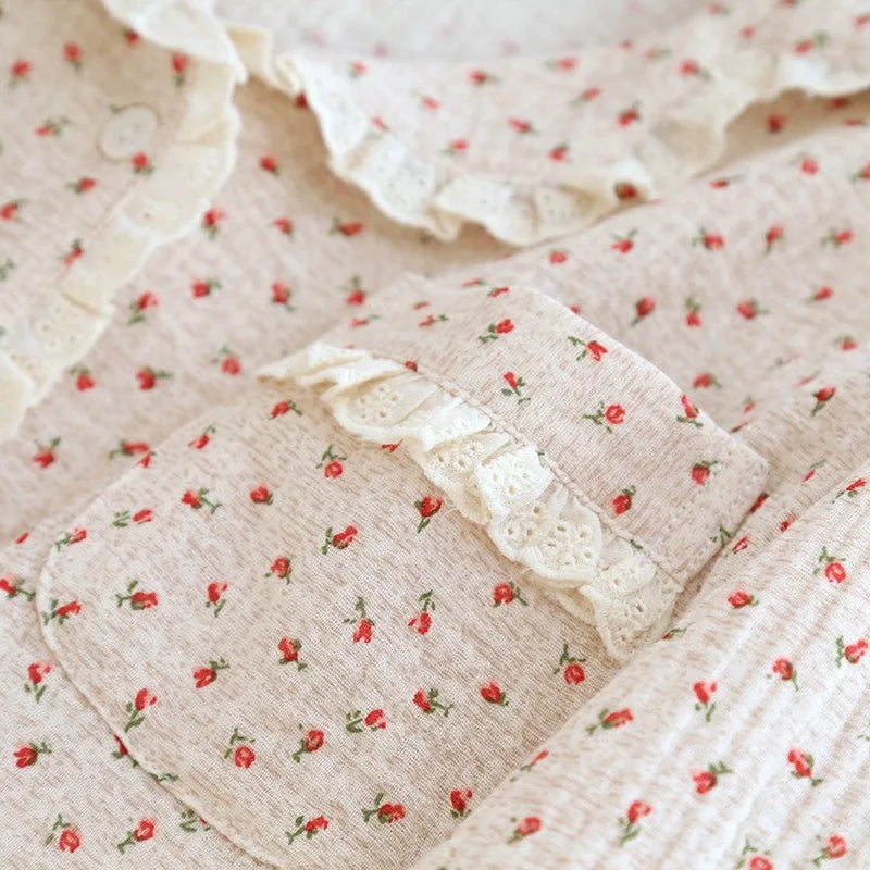 Cotton Gauze Women Pajamas Sleepwear Female 2 Piece Set.