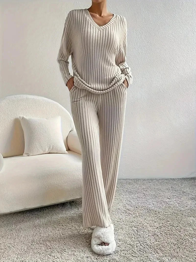 Spring Fashion Women Homewear Set New Style Straight-leg Pants +Loose-fit V-neck.