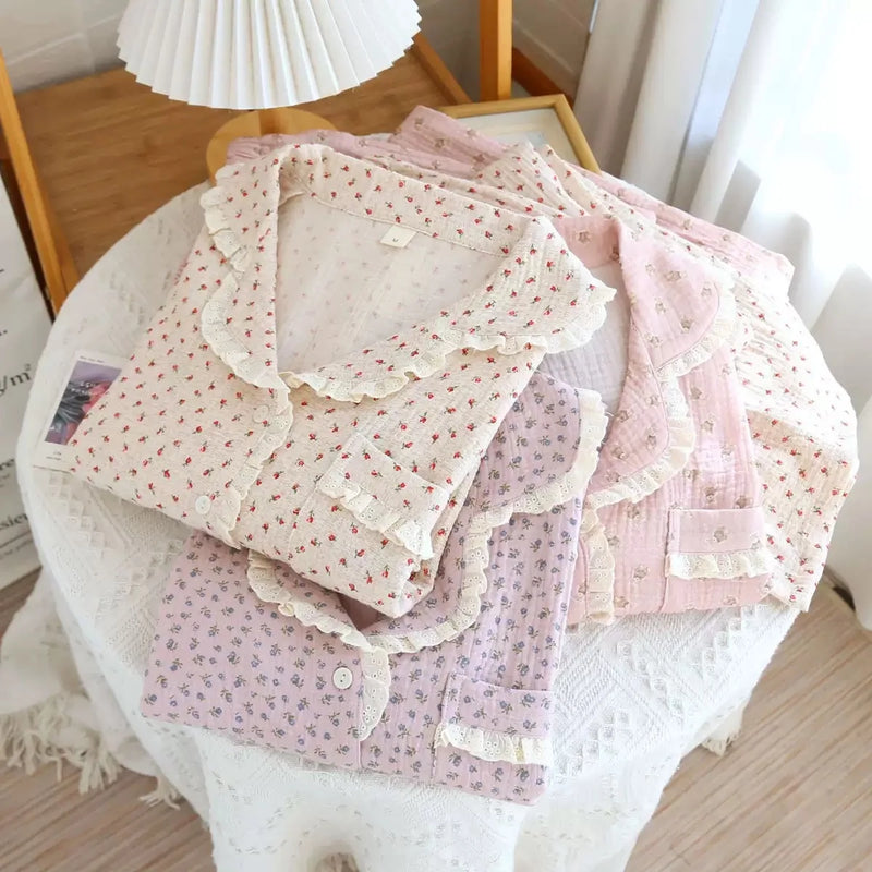 Cotton Gauze Women Pajamas Sleepwear Female 2 Piece Set.