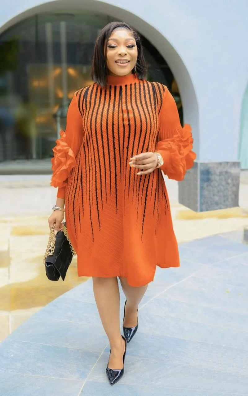 Women’s Pleated Dress Hand Shaken Flower Beaded Fashion.