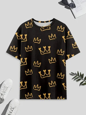 Men's pajama set, including crown-printed short sleeve top and shorts.