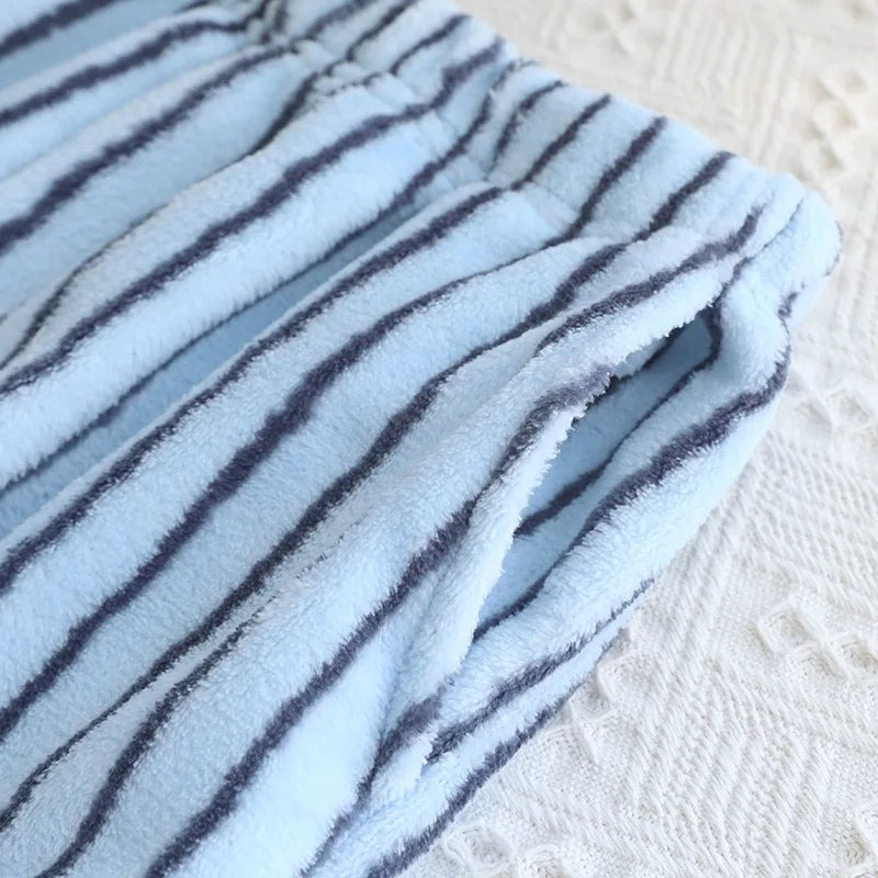 Winter couple pajamas Women's Pajamas Flannel Pajamas 2 Piece Set.