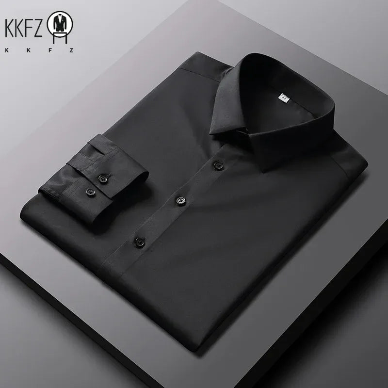 Men's Casual and Fashionable Long Sleeved Solid Color Shirt.