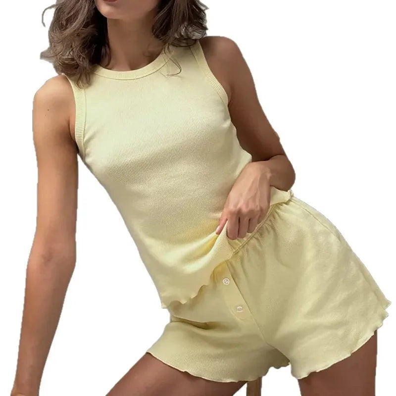 Spring And Summer Pajama Set Solid Color Comfortable Tank Top Shorts.