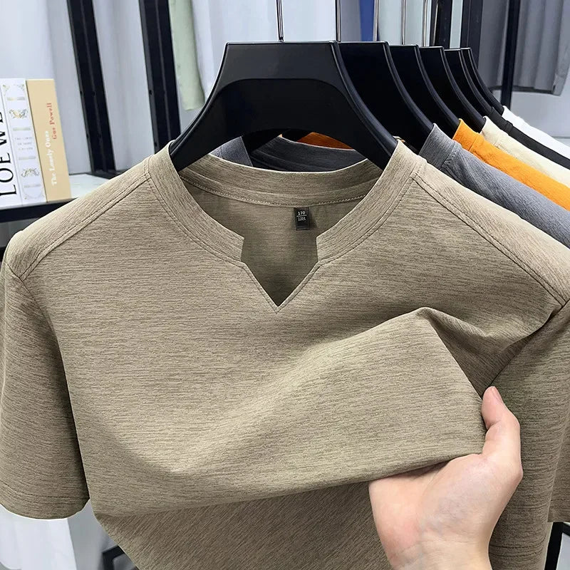 Korean Men's Casual and Fashionable Small V-neck Solid Color Short Sleeved T-shirt.
