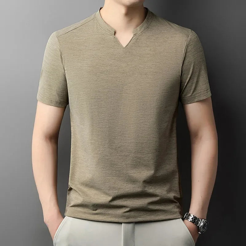 Korean Men's Casual and Fashionable Small V-neck Solid Color Short Sleeved T-shirt.