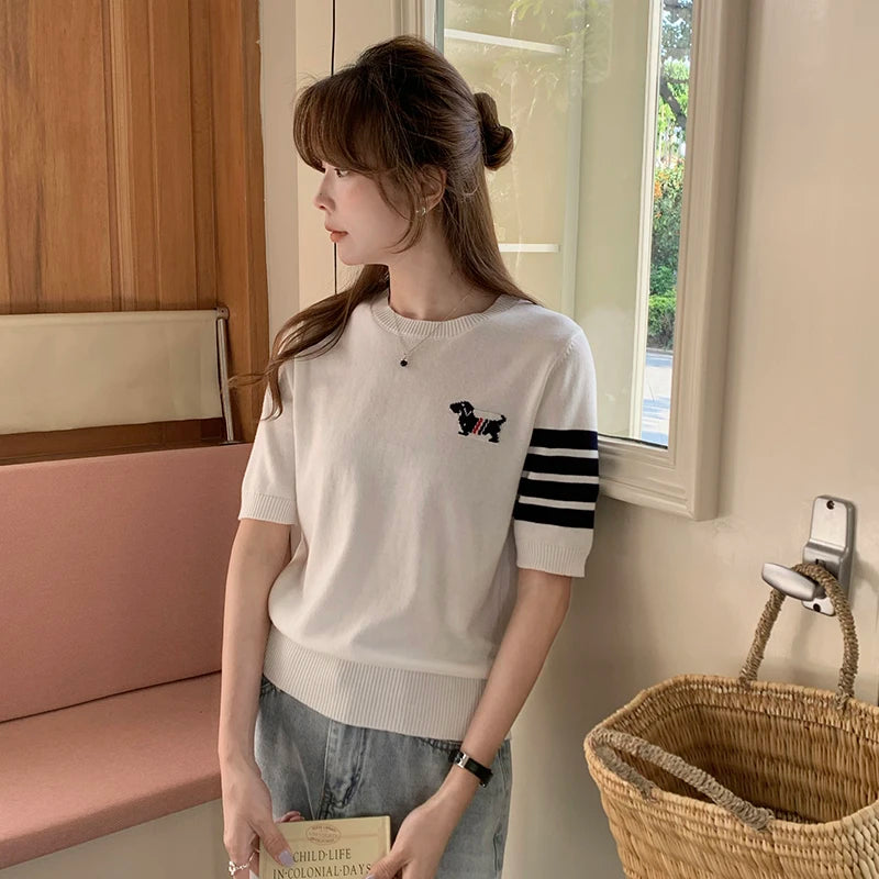 Women's T-shirt casual striped knit pullover short sleeved loose round neck.