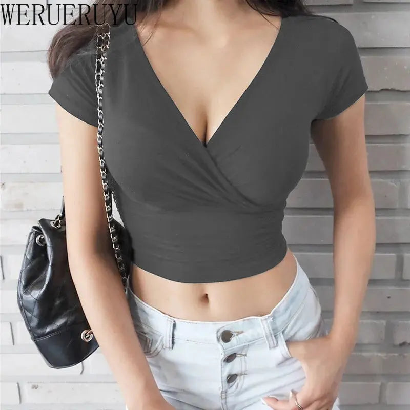 Summer Black Sexy V-neck T-shirt Short Sleeve Y2k Crop Top Women.