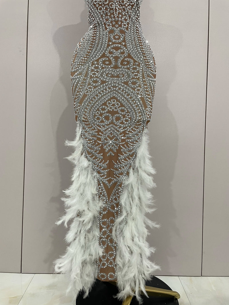 Women Sparkly Rhinestone Feathers Sleeveless O Neck Bodycon Long Dress.