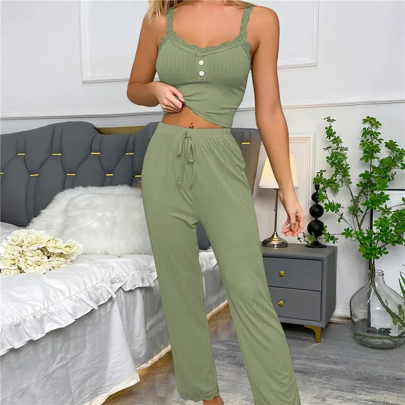 Autumn Winter Two Pieces Pajamas Set for Women Sleepwear.
