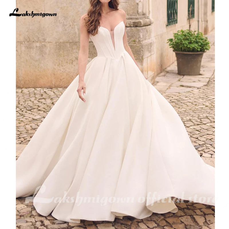 Lakshmigown Off The Shoulder Crepe Satin A-Line Bridal Gowns For Formal Party.