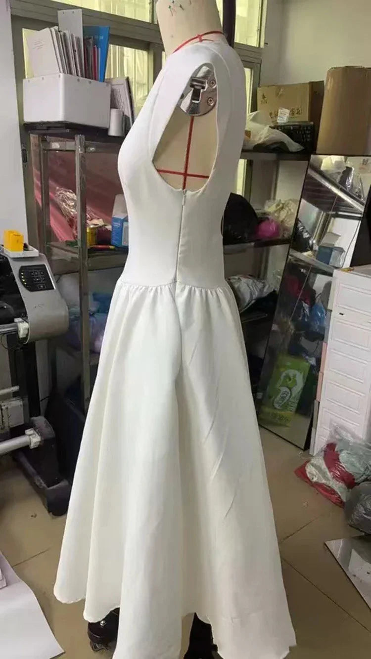 Suninheart Women Circle Cut Out Back Dress Wide Shoulders.