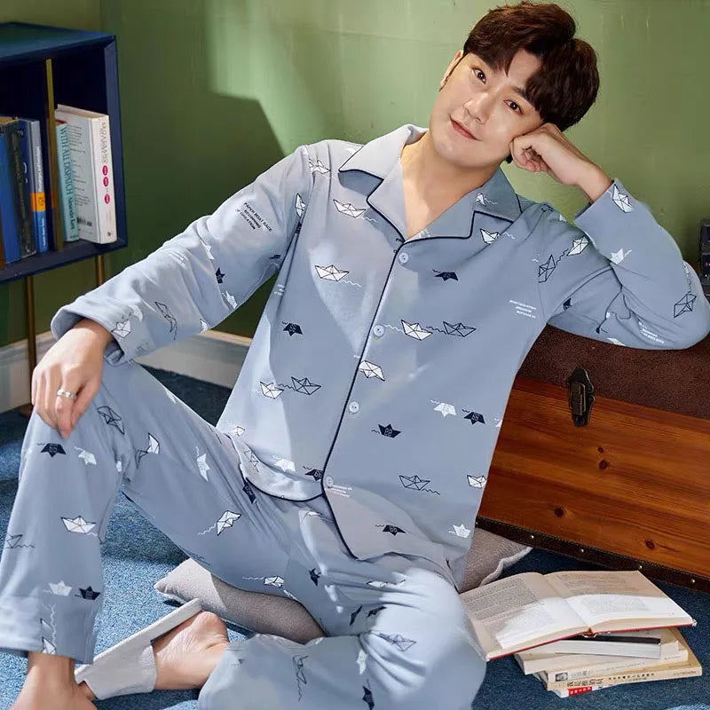 Teenage Men's Pajamas Long-Sleeved Spring and Autum.