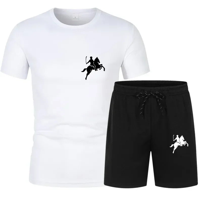 New fashionable and high-quality men's short sleeved T-shirt+shorts two-piece.