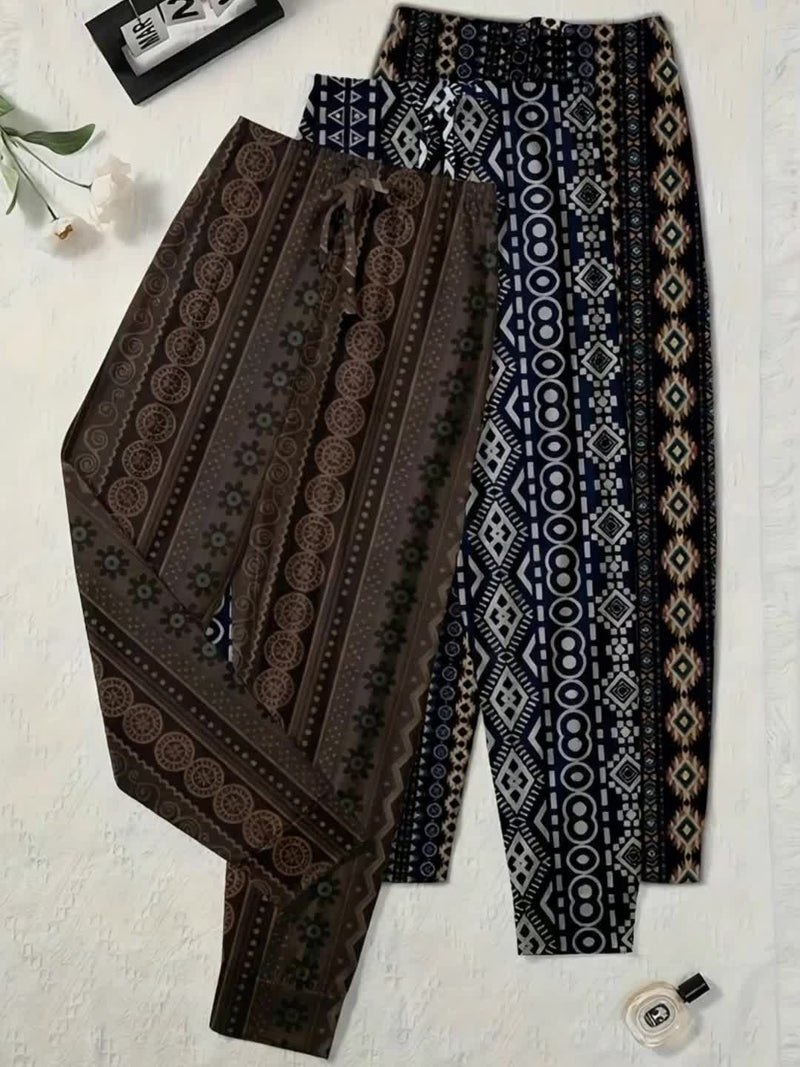 Set of 3 Printed Women's Pants with a Tapered Design, Suitable for All Seasons.