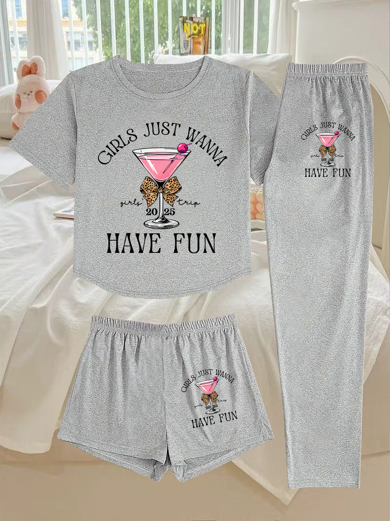 A Three-Piece Women's Loungewear Set, Featuring a Printed Design.