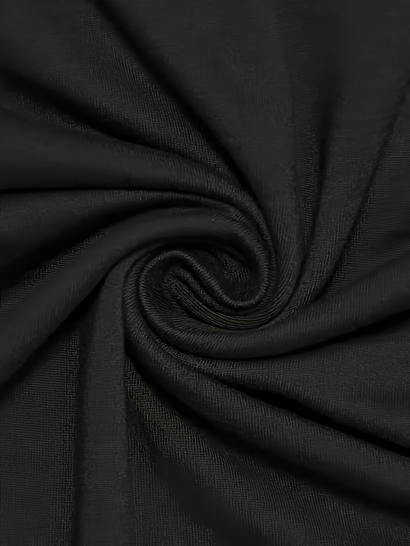 Women's Sporty Two-Piece Set: Round Neck Short Sleeve T-Shirt + Pocketed Shorts.