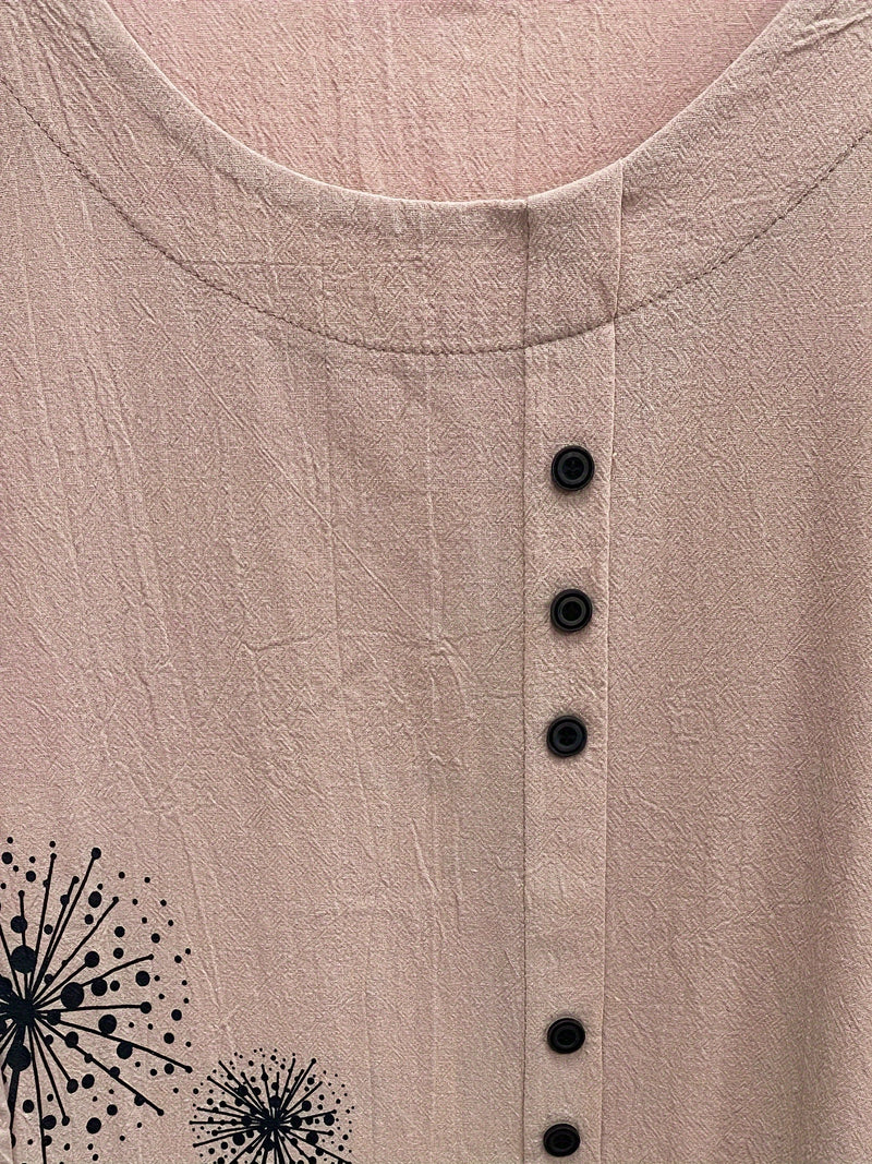 Women’s Casual Short Sleeve T-Shirt.