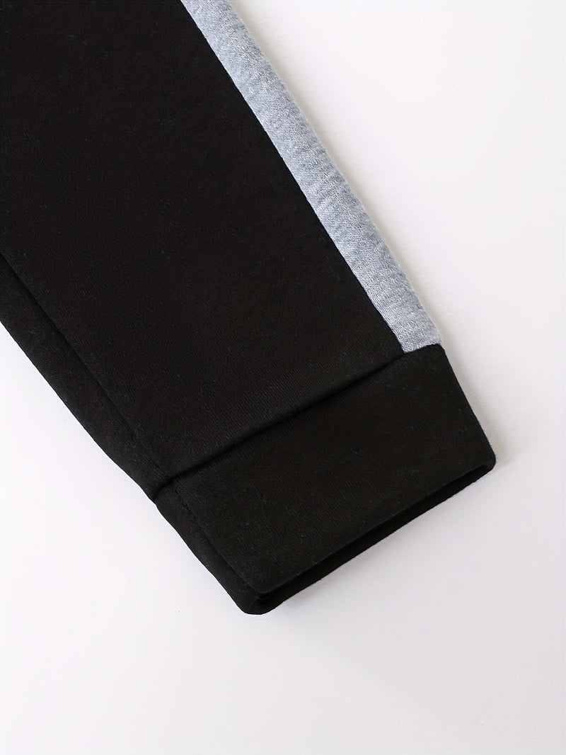 2pcs Boys Autumn/Winter Fleece-Lined Hooded Sweatshirt and Pants Set.