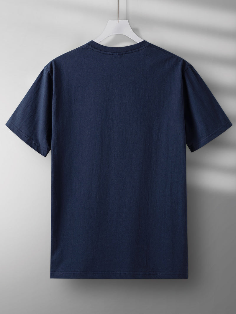 Men's Casual Short-sleeved Round Neck T-shirt.
