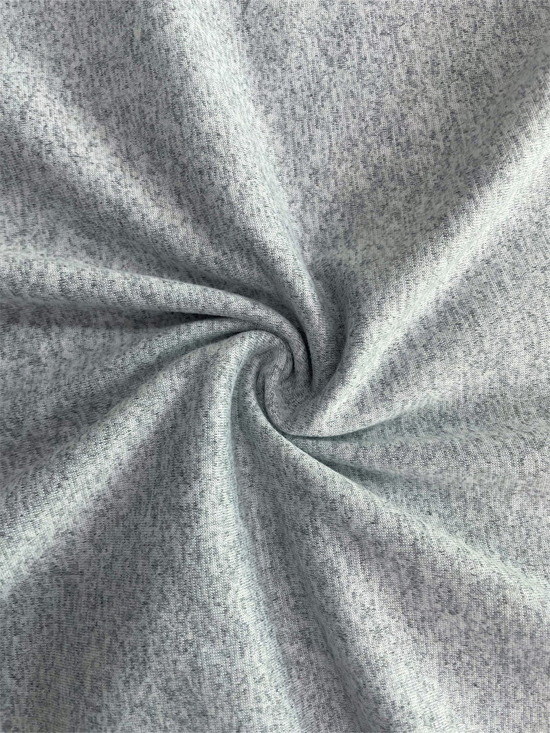 A Three-Piece Women's Loungewear Set, Featuring a Printed Design.