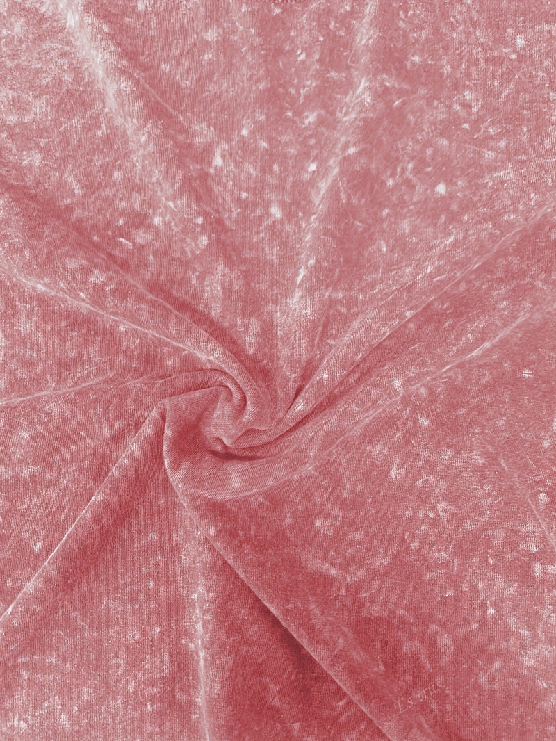 Women’s Graphic Print Round Neck Short Sleeve T-shirt.