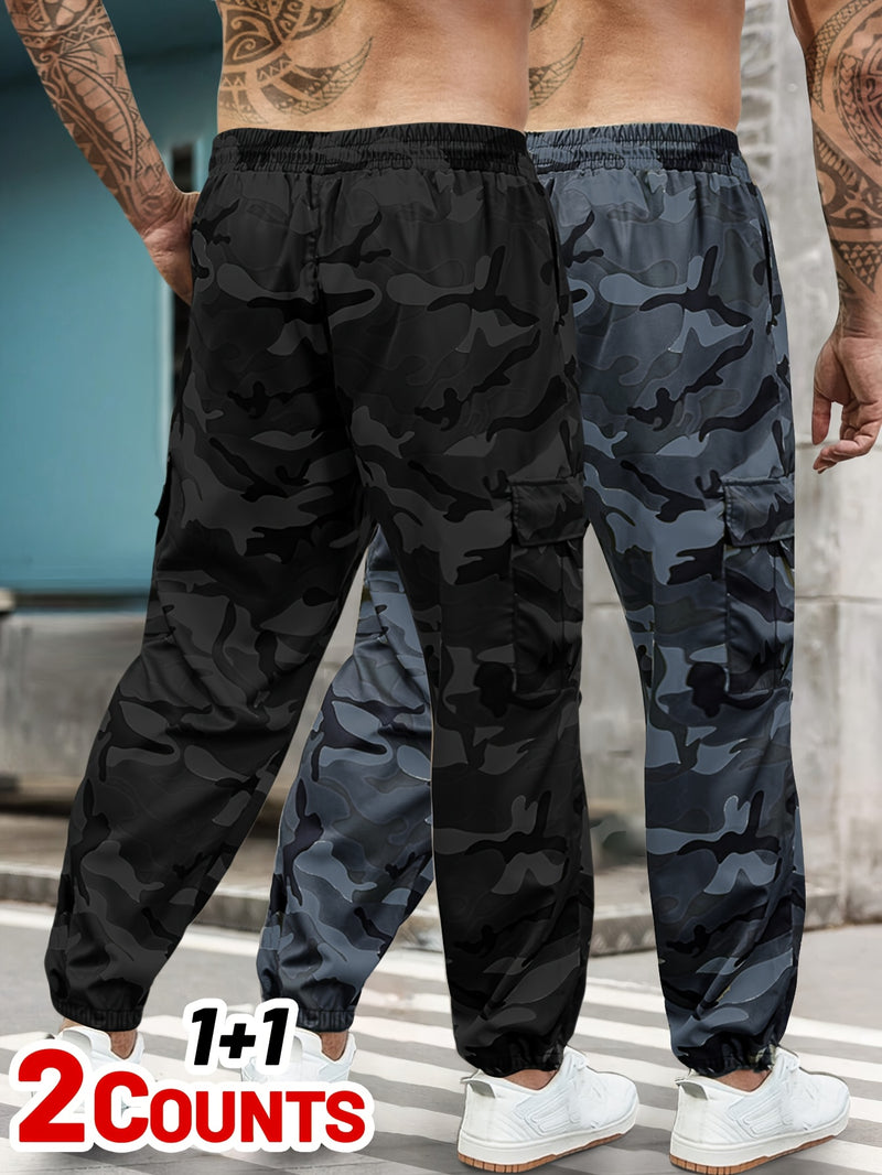 2pcs set of Men's camouflage work pants.