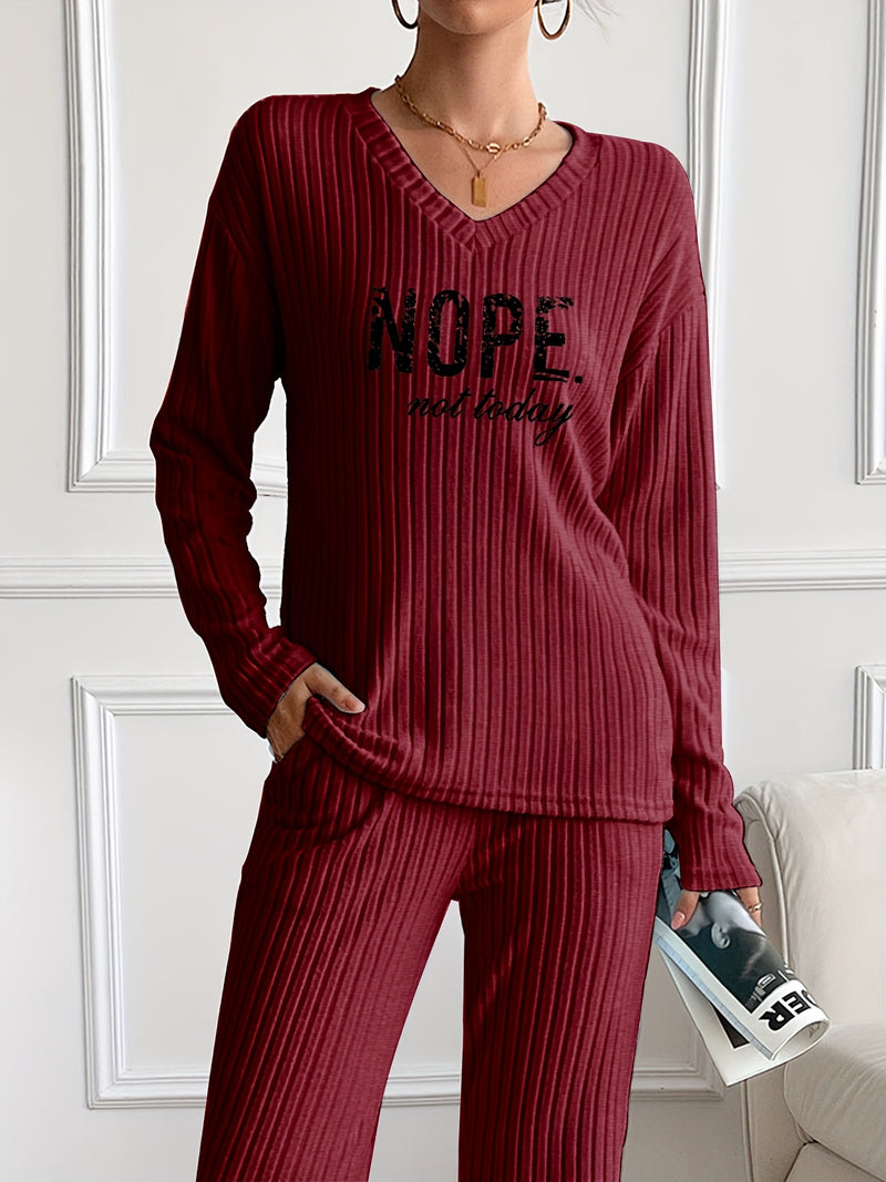 Casual And Stylish Two-Piece Set for Women.