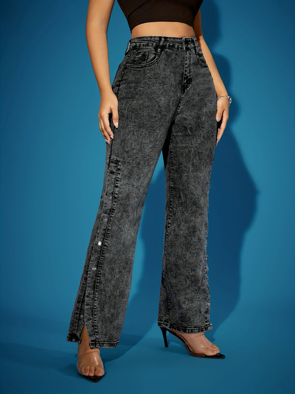 Women's Retro Button-Front Straight-Leg Jeans.