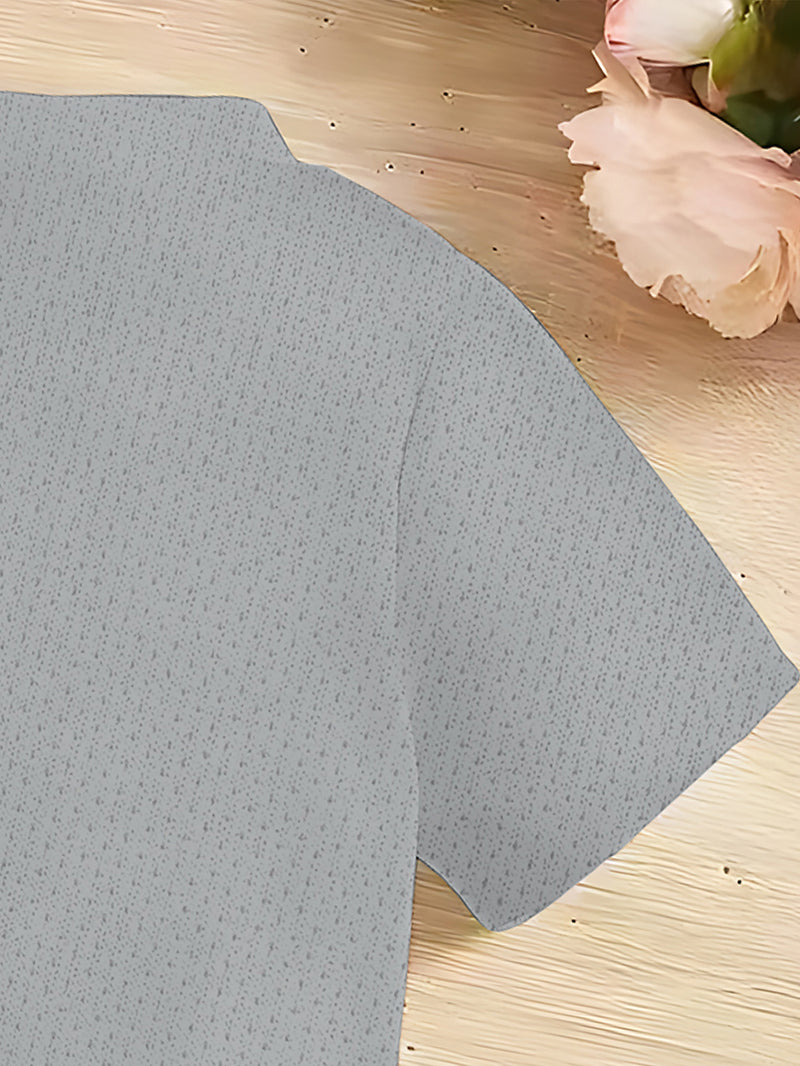 Men’s Short-Sleeved Round Neck, Knitted Fabric That Is Easy And Comfortable.