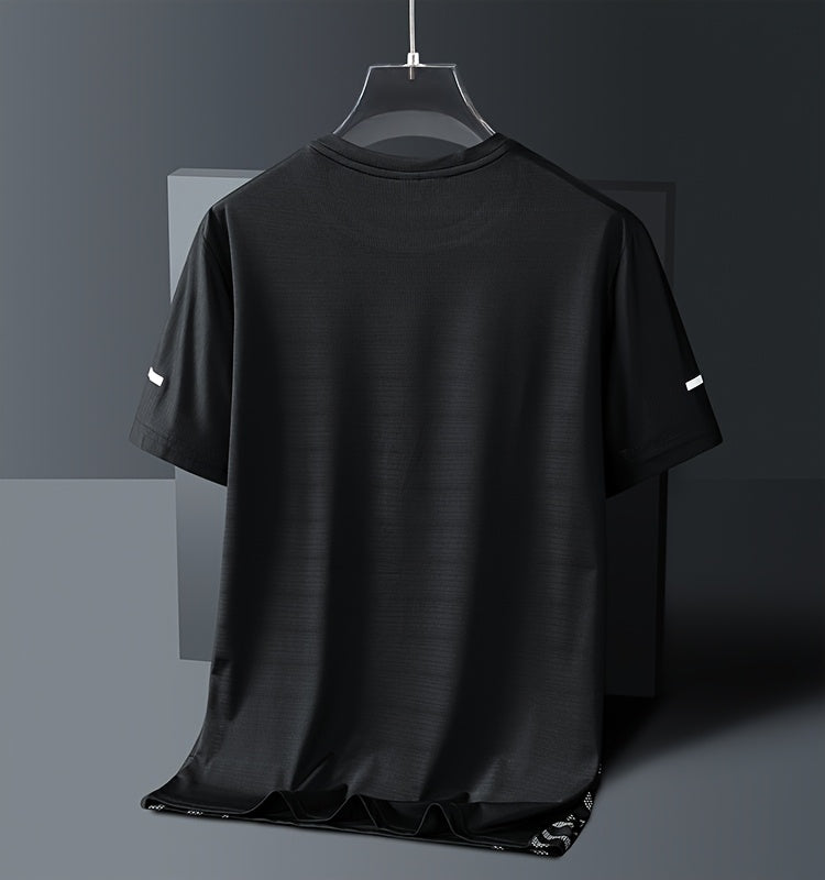 5pcs Men's Quick-Dry Breathable Moisture-Wicking T-Shirts.