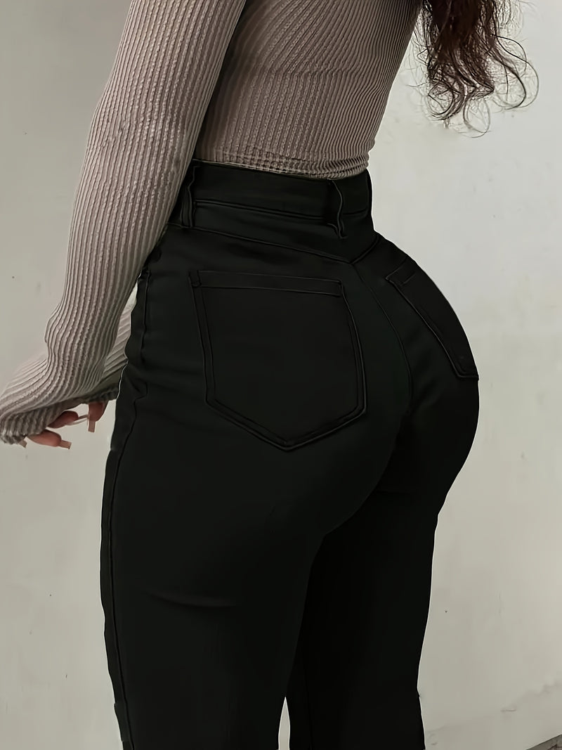 Women's Plus-Size Elegant Black Flared Jeans.